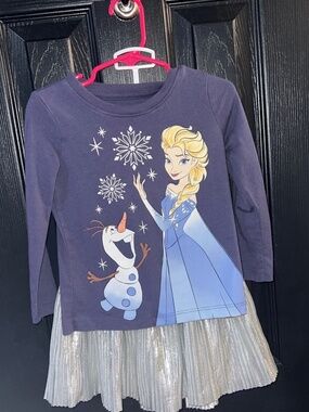 Disney Frozen Elsa & Olaf Long Sleeve Top with Silver Pleated Skirt Outfit Set